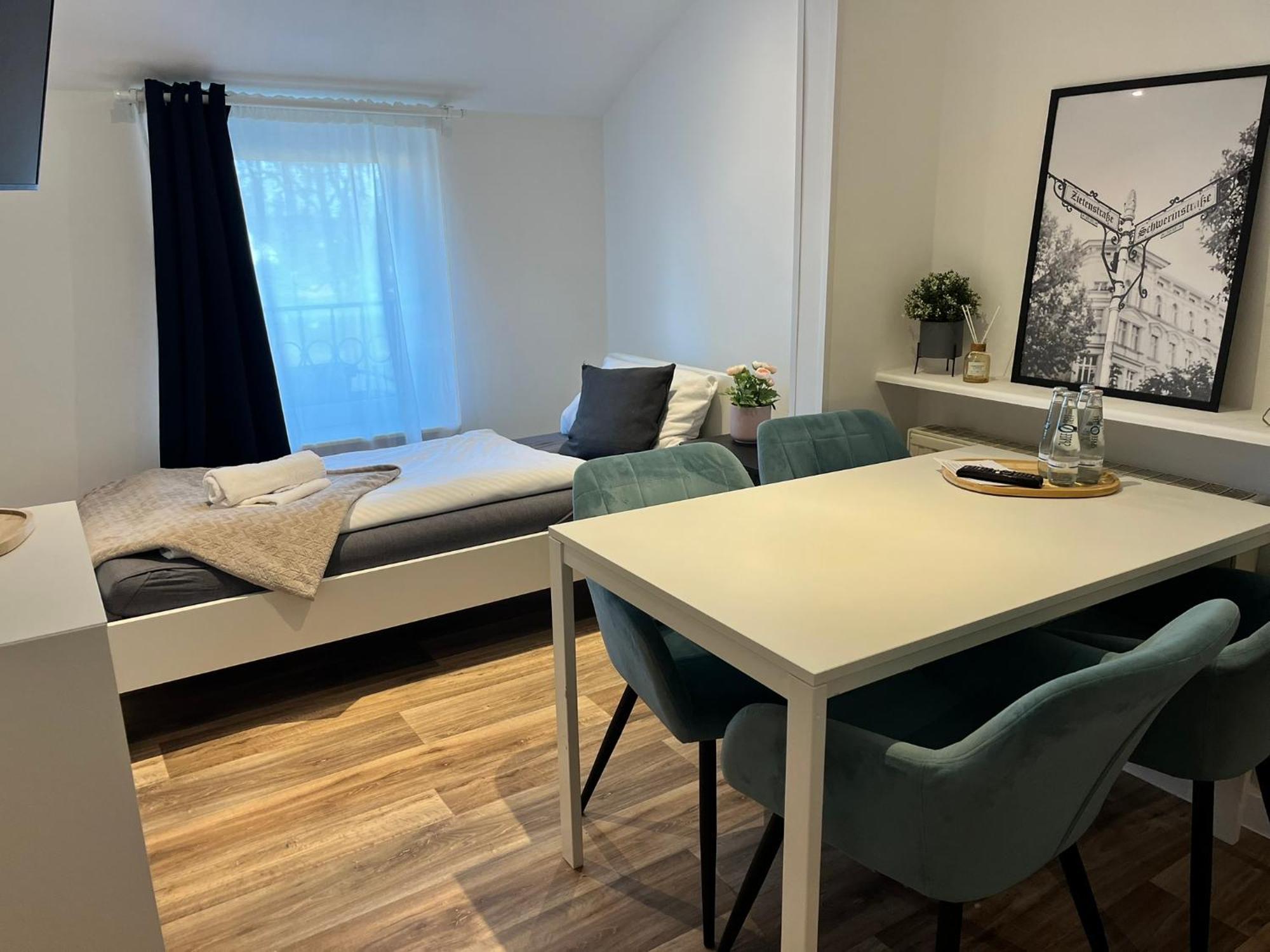 Mythos Hotel Oranienburg Kültér fotó